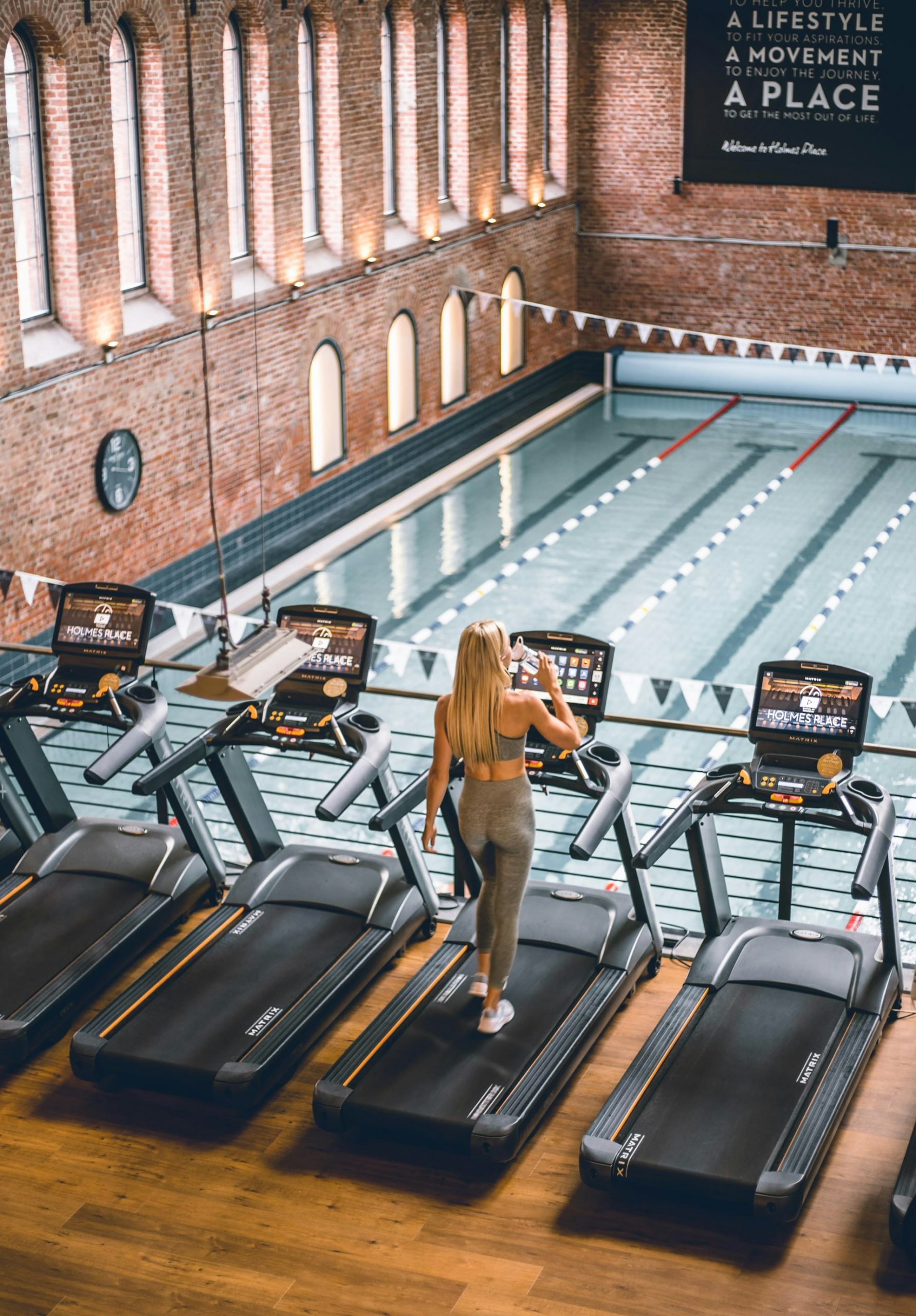 Come correre sul tapis roulant nel modo corretto