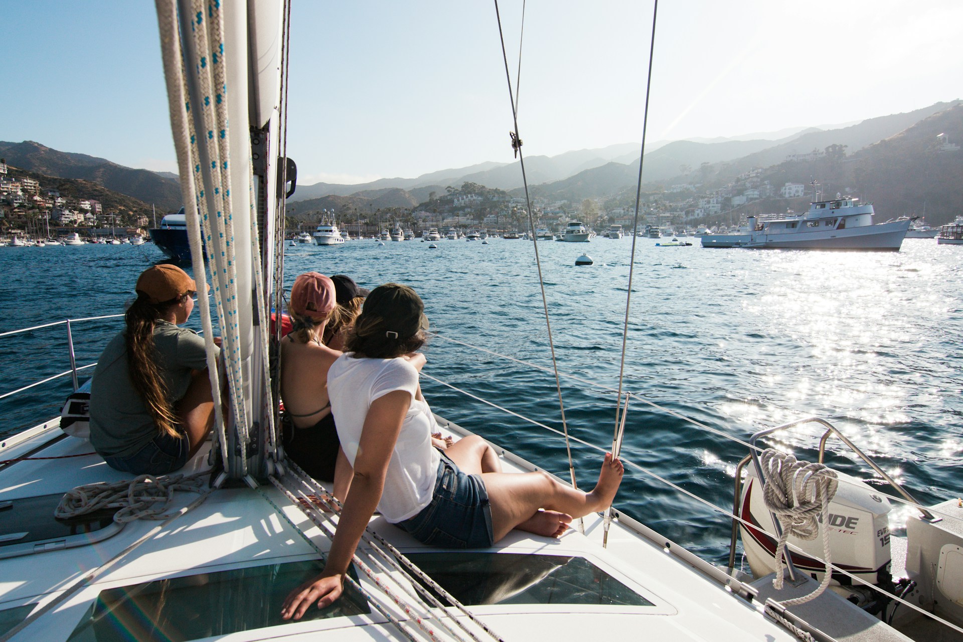 Vacanza in barca a vela: cosa serve portare e cosa è inutile