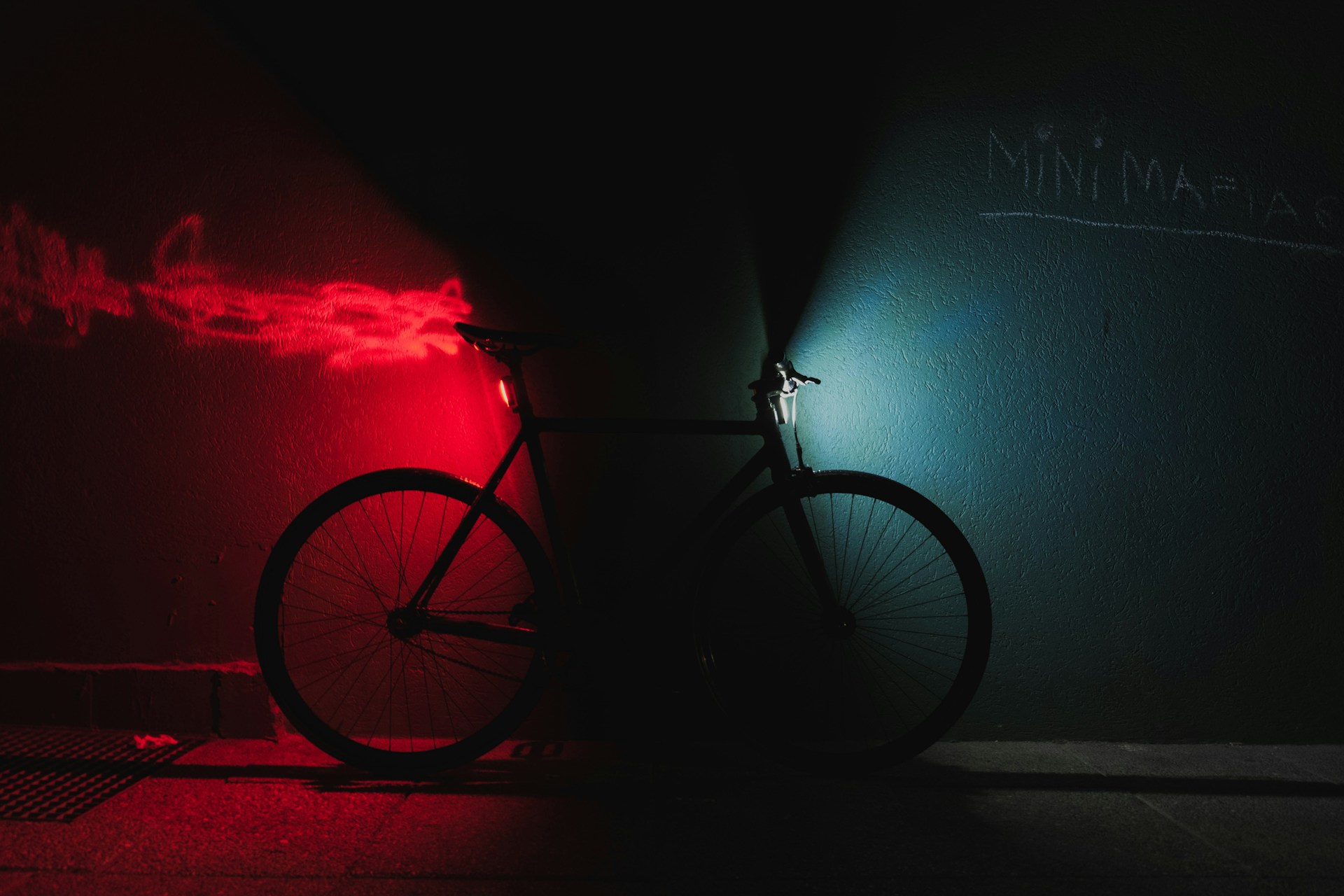 Luce anteriore per bici: quanto deve essere potente?