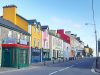 le-case-colorate-e-gli-eventi-estivi-a-lisdoonvarna-contea-di-clare