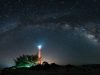 la-riviera-yucatn-e-playa-celestn-con-il-faro-palma-soto-la-via-lattea-foto-apolinar-basora