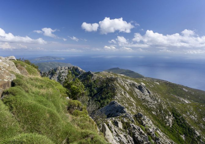 3 cammini con vista sul mare in Italia