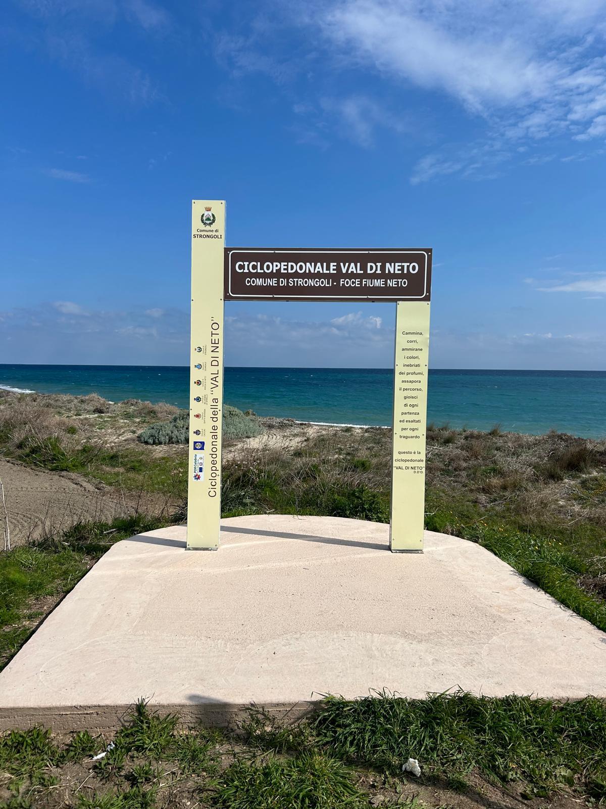 Lungo la Ciclopedonale della Val di Neto in CALABRIA