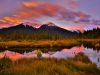 banff-national-park-celebre-per-i-suoi-splendidi-laghi-alpini-e-le-sue-montagne-innevate