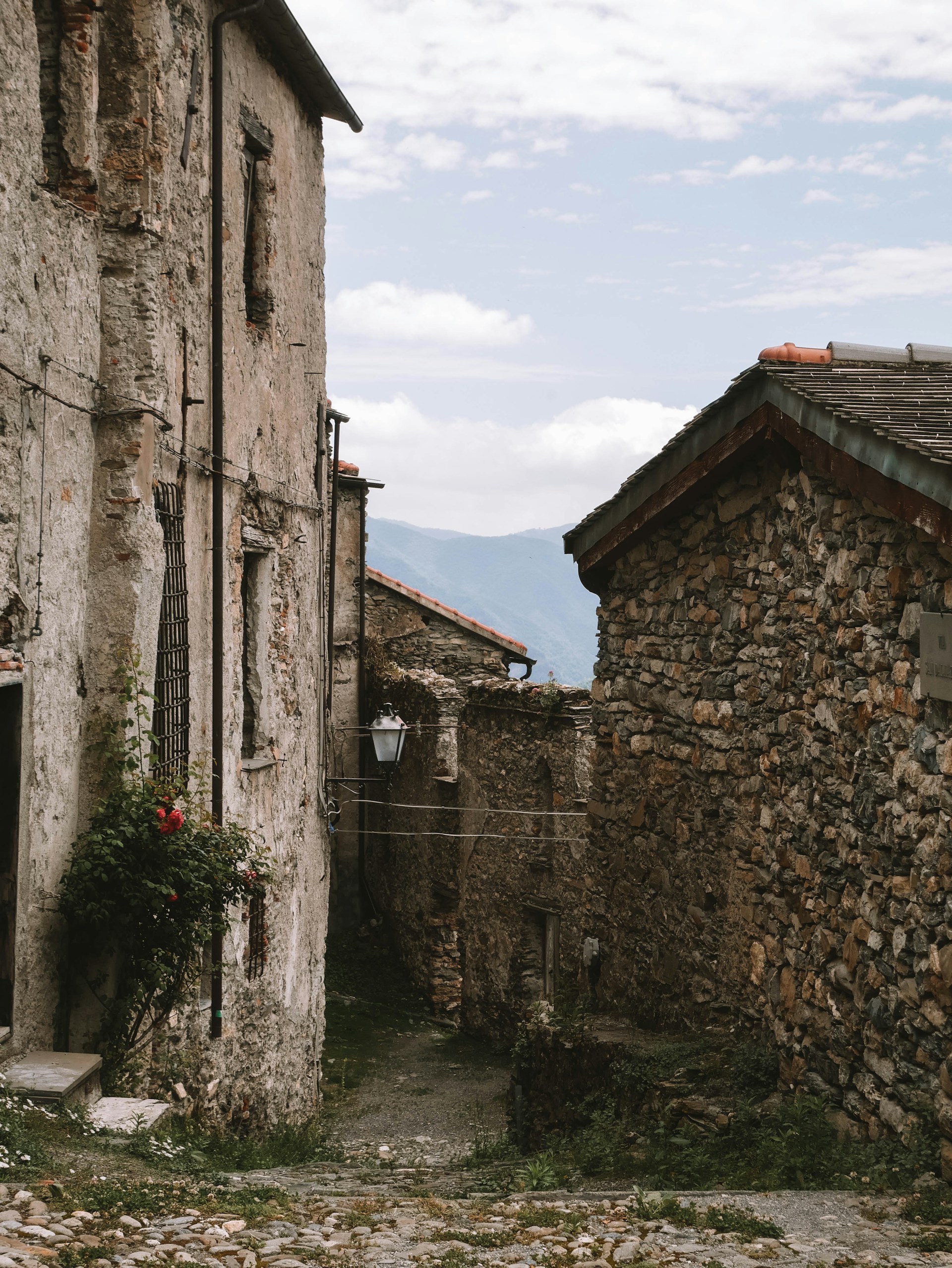 Halloween in camper: i luoghi del mistero per una vacanza da brividi