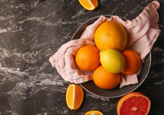 Il falso mito della Vitamina C che fa guarire da raffreddore e influenza