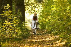 bosco-fiabe-cappuccetto-rosso