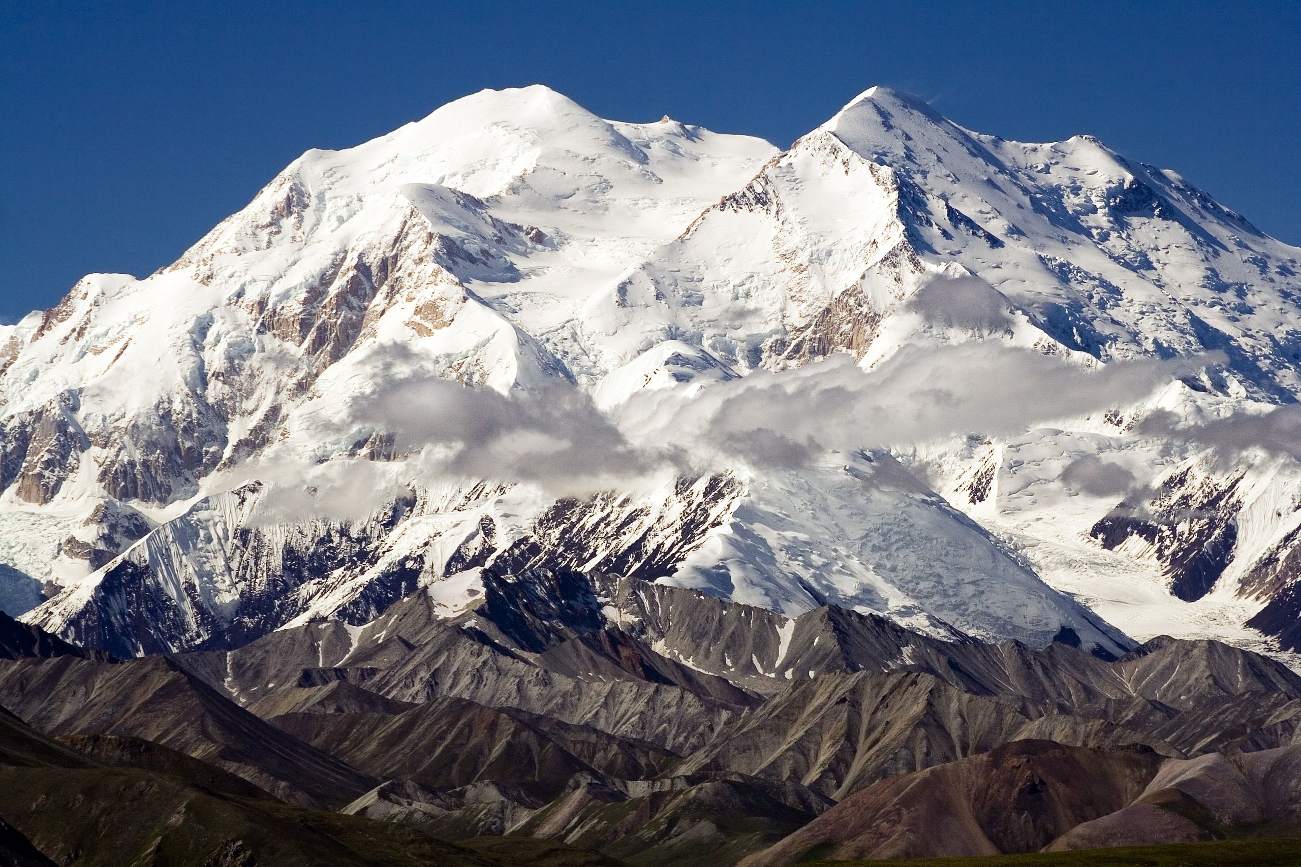 Perché Donald Trump vuol cambiare anche il nome di una montagna?