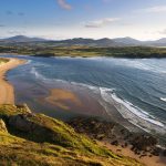 10 spiagge sulla Wild Atlantic Way per scoprire le baie più belle del selvaggio ovest irlandese